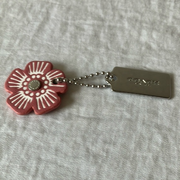 Coach: Dark Pink Tea Rose Tag- Silver Tone - Picture 1 of 12